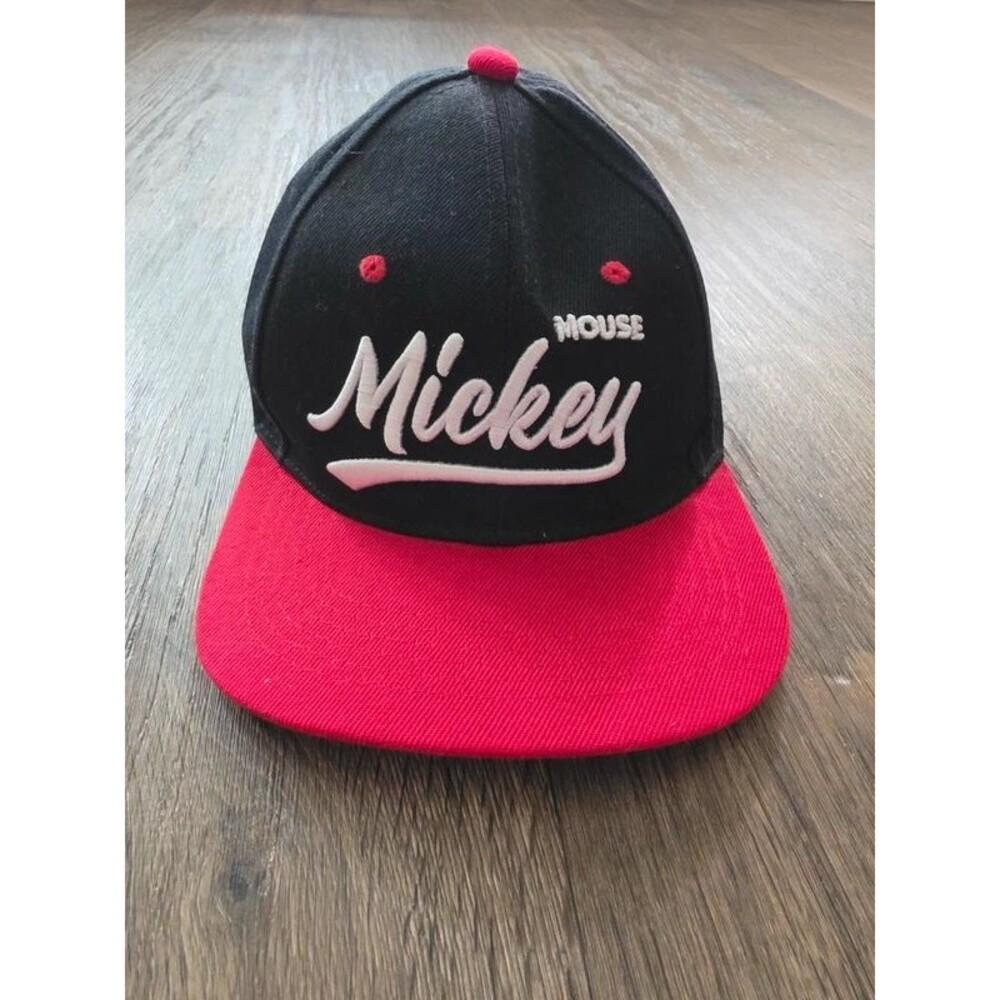 Fun Disney Mickey Mouse cap in black and red!